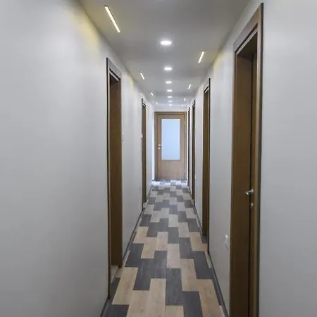 Atrijum And ゲストハウス