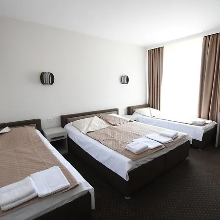 Guest house Atrijum And 4*